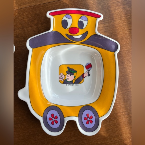 Oneida 1994 Railroad Dish Set - Picture 3 of 3